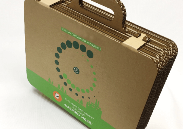 Многослойная коробка "Чемодан" с откидной крышкой и ручкой