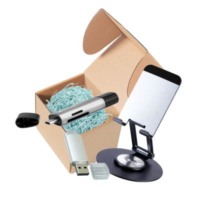 Подарочный набор "Смарт решение": флешка 8 Гб, кардридер, подставка для смартфона