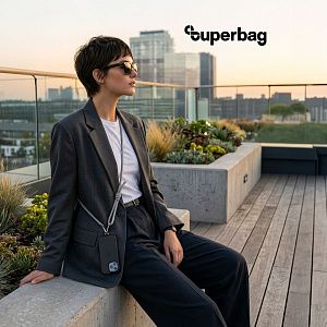 Шнур Cord с кольцами, карабинами и держателем для телефона, с регулировкой длины