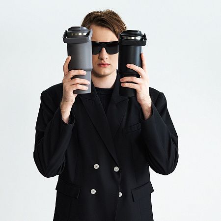 Термокружка вакуумная Montana, черный