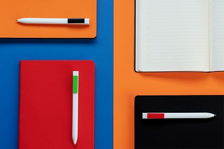 Ручка шариковая Swiper SQ, белая с черным