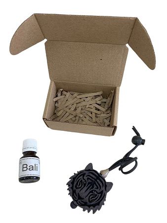 ДЕРЕВЯННАЯ ПОДВЕСКА С АРОМАМАСЛОМ