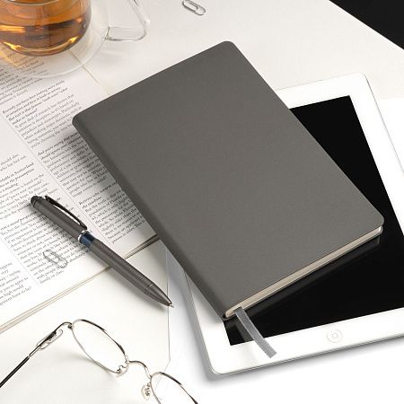 Ежедневник Star недатированный, черный (без упаковки, без стикера)