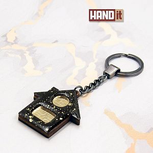Брелок Дом (черный с золотом)