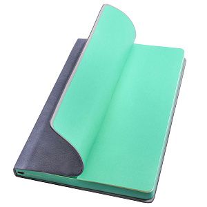 Ежедневник A5 недатированный Carisma в мягком переплёте, зеленый