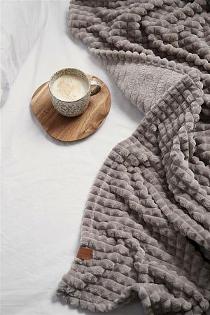 Плед VINGA Branson из rPET GRS