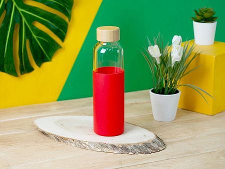 Стеклянная бутылка для воды в силиконовом чехле «Refine»