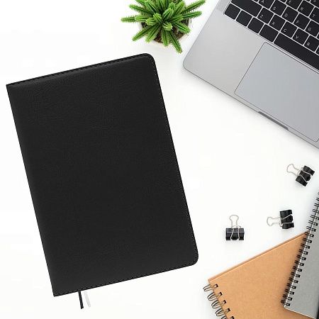 Ежедневник City Buffalo А5, красный, недатированный, в твердой обложке с поролоном