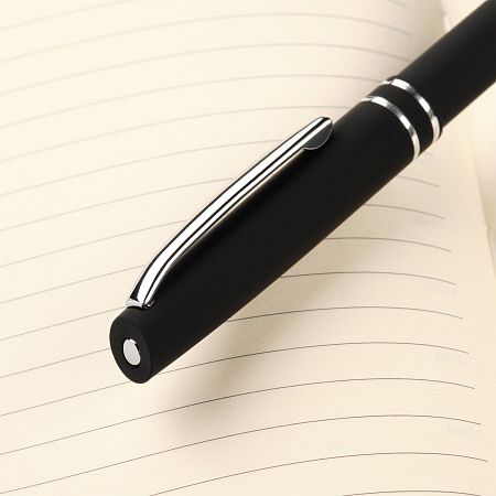 Шариковая ручка Консул (Consul), черная