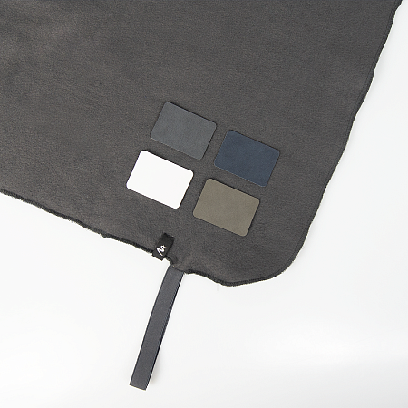 Плед дорожный флисовый Comfort Travel Blanket Warm, темно-серый, размер 152*127 см