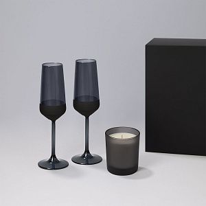 Подарочный набор свеча Enigma + 2 бокала для шампанского Black Edition в черной коробке