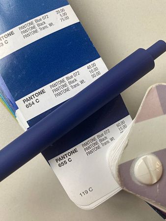 Ручка шариковая IGLA SOFT, пластиковая, софт-тач, темно-синяя