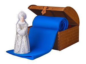 Подарочный набор: кукла фарфоровая, плед флисовый