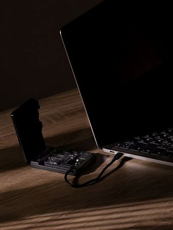 Футляр для карт памяти и SIM-карт Multitask, черный