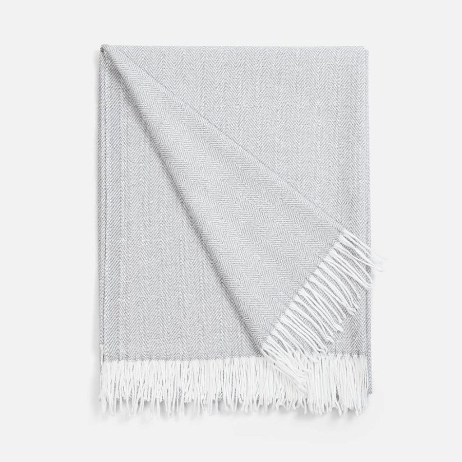 Плед «Гирвас», светло-серый