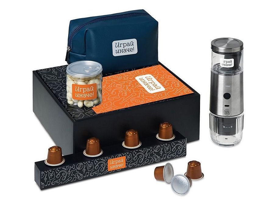 Подарочный набор «Re:y. Boost» с кофемашиной, капсулами и косметичкой