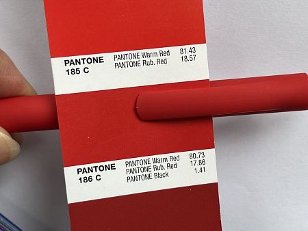 Ручка шариковая IGLA SOFT, пластиковая, софт-тач, красная