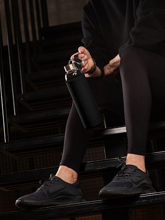 Бутылка для воды Sleeve Ace, черная