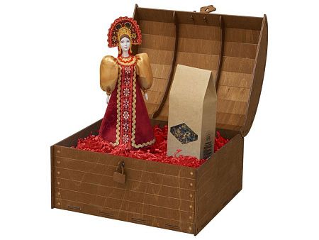 Подарочный набор: кукла фарфоровая, чай "Малина с мятой"