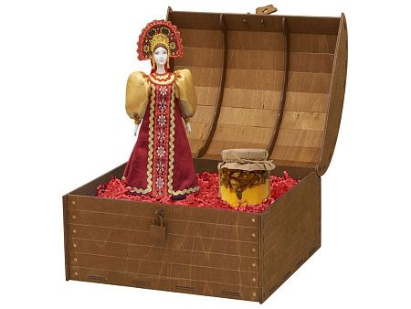 Подарочный набор: кукла фарфоровая, мёд с гецким орехом