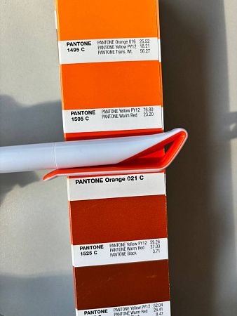 Ручка шариковая Pelican, пластиковая, белая/оранжевая