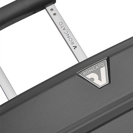 Чемодан Butterfly L, серый