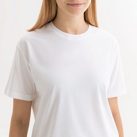 Футболка унисекс Крис (Kris), 150 гр., белая (теплого оттенка), размер M
