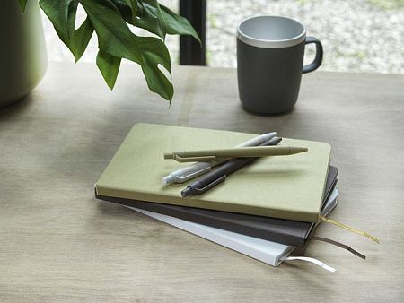 Шариковая ручка Fabianna из переработанной бумаги