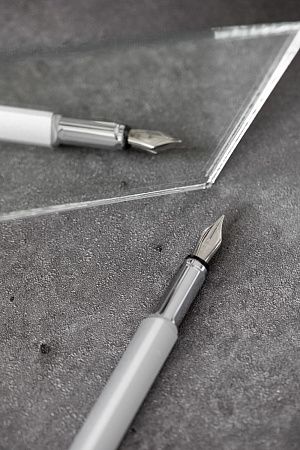Перьевая ручка PININFARINA PF One SILVER