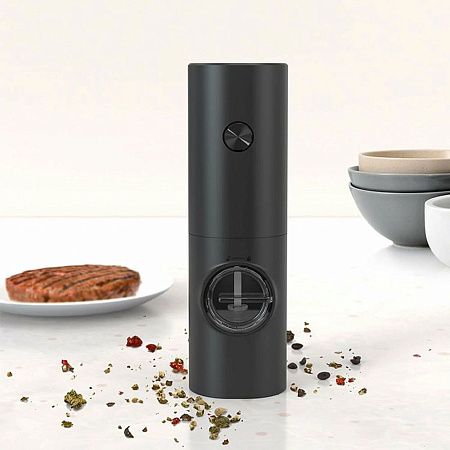 Набор из двух мельниц для соли и перца на подставке Salt & Pepper Set, пластик, черный