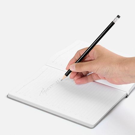 Карандаш простой Triangle с ластиком, черный