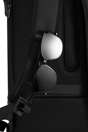 Антикражный водонепроницаемый рюкзак Urban Flap-Top, черный