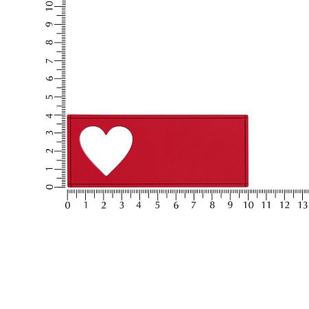 Лейбл из ПВХ с вырубкой «Сердце», красный