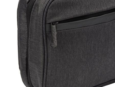 Дорожный несессер с крючком «District»