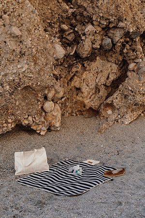 Плед для пикника VINGA Alba из rPET GRS, 110х110 см