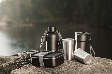 Термокружка VINGA Parks в комплекте с 4 кружками из нержавеющей стали