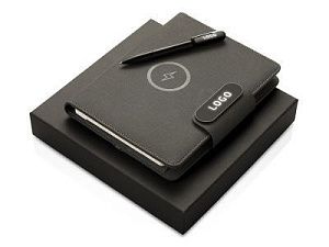 Подарочный набор «Twilight»: органайзер А5 с беспроводной зарядкой и металлическая шариковая ручка со светящимся логотипом, цвет: черный