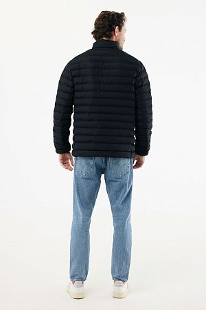 Мужская стеганая куртка Iqoniq Maiko из переработанного полиэстера AWARE™