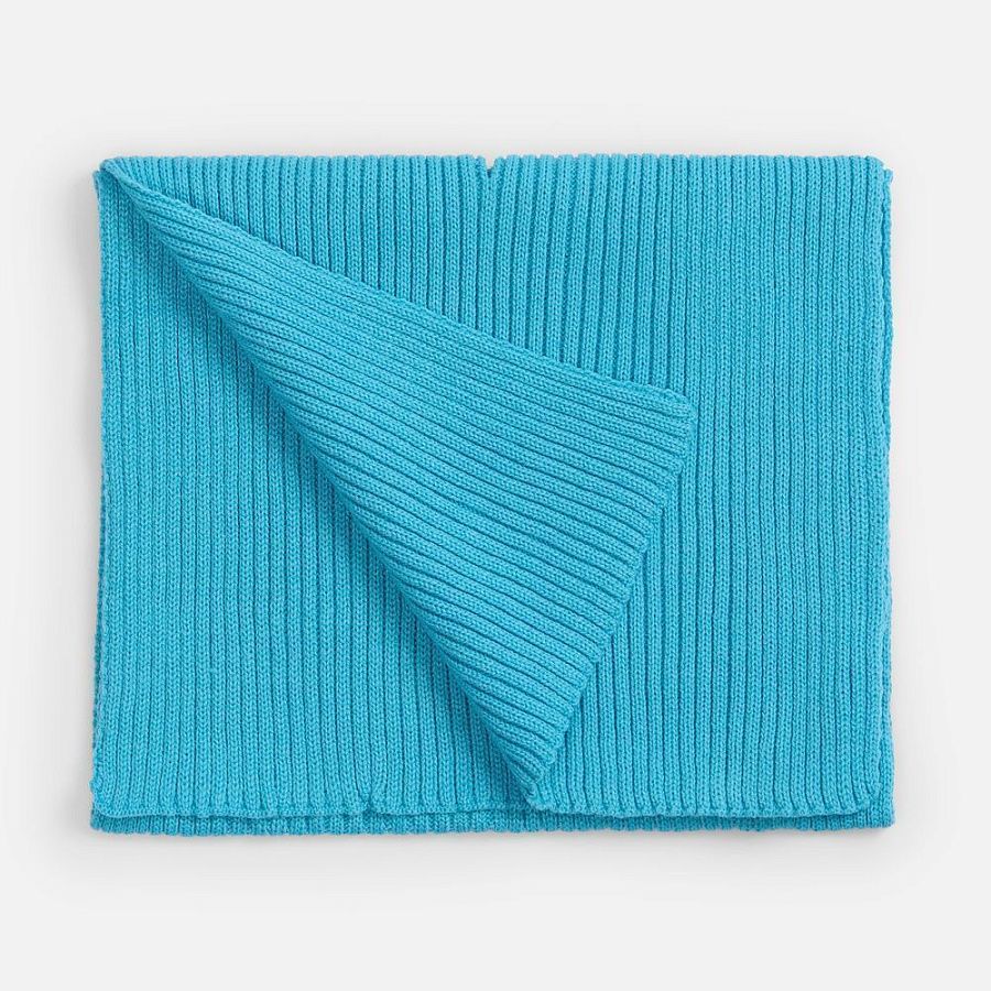 Шарф Yong, ярко-голубой