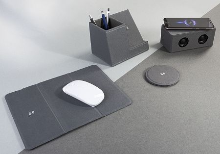 Карандашница "Cool Gray" с беспроводным зарядным устройством, переработанный пластик (RPET)