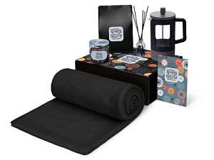 Подарочный набор «Re:y. Vive» с пледом, френч-прессом и кофе