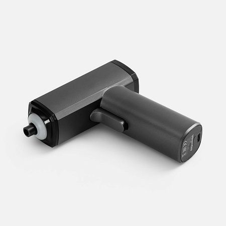 Отвертка аккумуляторная Propeller, черная