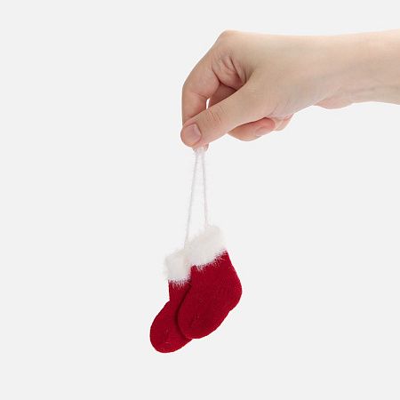 Подвеска на елку «Вьюжка», носочки, красная