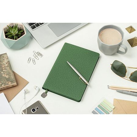 Ежедневник Flexy Cambric А5, зеленый, недатированный, в гибкой обложке