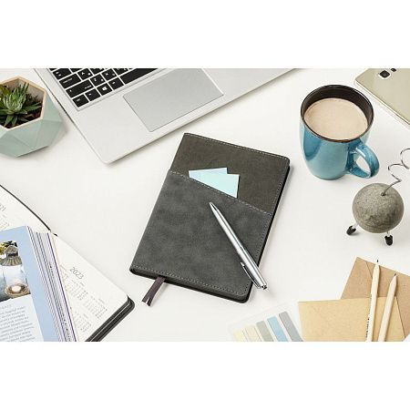 Ежедневник Flexy Smart Porta Nuba Latte A5, серый/красный, недатированный, в гибкой обложке